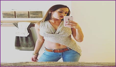 Nikki Bella Body Measurements Bra Size Height Weight Age Shoe Vital Stats